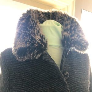 EUC charcoal grey wool jacket, lined with interchangeable & detachable collar